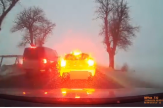 VIDEO Mimoriadny zasah policajtov Pozrite sa ako prekvapili dilerov drog