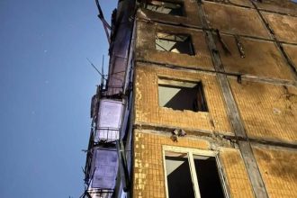 Zelenskyj Rusi pri utoku na Ukrajinu pouzili viac ako 70 rakiet a 450 utocnych dronov