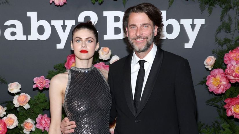 koniec velkej lasky herecka s najkrajsimi ocami hollywoodu oznamila rozchod len rok po narodeniri syna