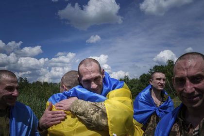 zazraky sa deju tam kde nadej odmieta zomriet ukrajinec ktoreho pochovali sa vratil zivy zo zajatia