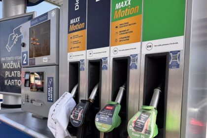 Cez Europu sa prehnal palivovy sok Rakusania a Cesi dostali tvrdu ranu kto su vitezia a porazeni masibneho zdrazovania graf