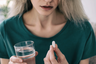 Co ak bakterie hraju podla inych pravidiel nez sme si mysleli Ich superschopnost meni nas pohlad na antibioticku rezistenciu