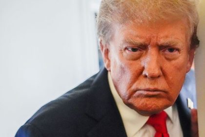 Dvadsa miliard dolarov za dva tyzdne Trump investuje do vojny v Irane viac ako do pomoci Americanom