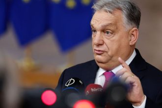 EU sa pripravuje aj na mozne dalsie vitazstvo Orbana hlada riesenia pre nepoddajnych lidrov