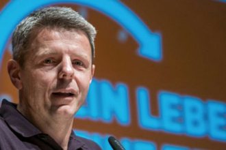 Este nikdy som nevidel plakat tolko ludi tvrdi sef odborov gigantu Bosch