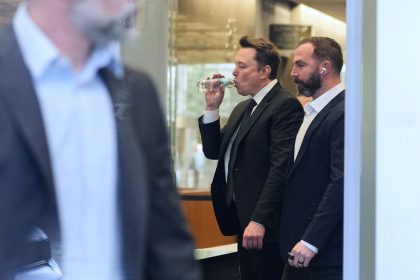 Investor podviedol Elon Musk umyselne poskodzoval Twitter rozhodol sud