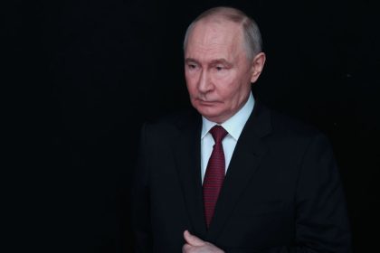 Iran za Ukrajinu Putin skusal tichu dohodu s USA Washington povedal nie uvadza Politico