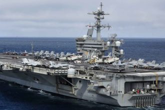 Iran zautocil na americku lietadlovu lod USS Abraham Lincoln Washington to nekomentuje