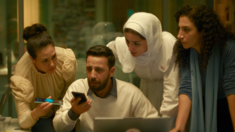 Izraelska armada rozstrielala auto s rodinou 6 rocneho dievcatka 355 gulkami Hlas Hind Radzab prinasa skutocny a srdcervuci pribeh z Gazy