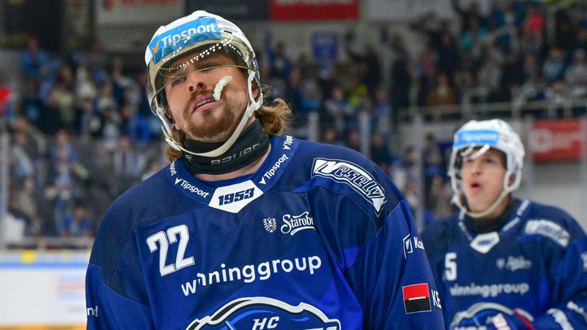 Kladno v uvode play off sokovalo Spartu Slovaci pomohli k vitazstvu Brna