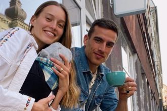 Mame osmimiestne auto Adam Bardy uprimne prehovoril o stvrtom dietati Dockaju sa po troch chlapcoch dcerky