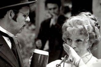 Milovala ho 44 rokov no pred oltar neisla Ivu Janzurovu 84 trauma z minuleho rezimu navzdy poznaila