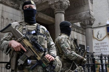 Naucili sa Iranci aj od Rusov ako zautocit na Europu Expert hovori o podivnych teroristoch