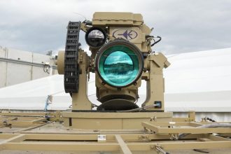 Neviditelna sila zmenila rakety na popol internetom sa siri zahadne video z konfliktu pouzil izrael laserove zbrane