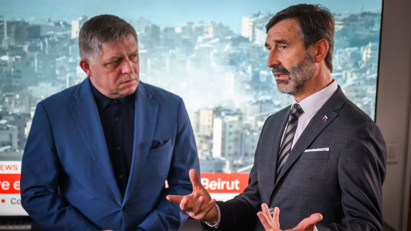 O evakuaciu ziada 5 tisic Slovakov Fico Nechceme aby matky s detmi travili tyzdne na letiskach