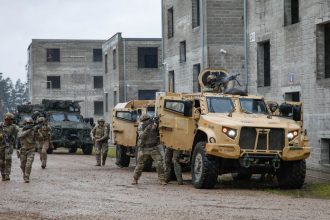 Odbornicka Pre Polsko je Rusko existencnou hrozbou Ak to Slovensko a Madarsko chapu inak V4 nemoze fungovat