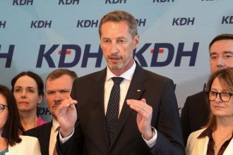 Padol Meciar a padne aj Fico vyhlasil Majersky Sef KDH predstavil mena kandidatov do krajskych volieb