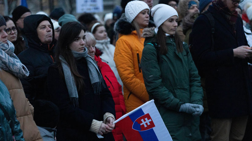 Prieskum Pribline tri stvrtiny mladych ludi uvazuju o odchode do zahranicia
