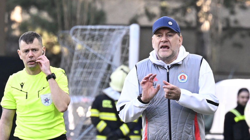 S nimi tu musim zit reagoval Weiss na odkaz fanusikov pocas derby Kovacikovi nalozili oba tabory