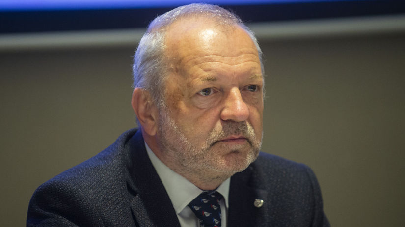 Skandalne sprvanie mua voi ene Bval ttny tajomnk SaS fyzicky napadol svoju hraku a dostal exemplrny trest