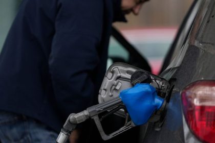 Slovaci vo velkom nakupuju kanistre obavaju sa draheho benzinu pozor modernne paliva vsak nie su vhodne na dlhodobe skladovanie