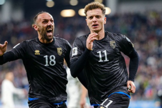 Slovensko priprav sa napisal novinar z kosova na me mu vzali akreditaciu uefa ho vyzvala aby venoval pozornost fanusikom spod tatier