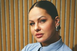 Spevacka Lina Mayer Dolezitejsia nez snaha o dokonalost je autenticita pretoze ta nas robi ludmi