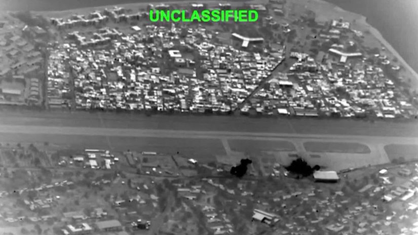 Srdce iranskej ekonomiky v plamenoch USA zautocili na ostrov Charg Teheran hrozi odvetou