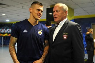 Synovi schvalil post ministra vo Ficovej vlade Netusil som aka je politika spinava