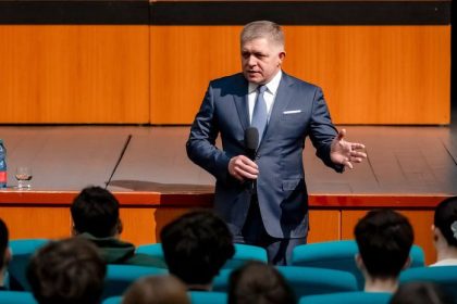 Volby a mladi volici Psycholog vysvetluje ci su 16 rocni pripraveni na rozhodovanie