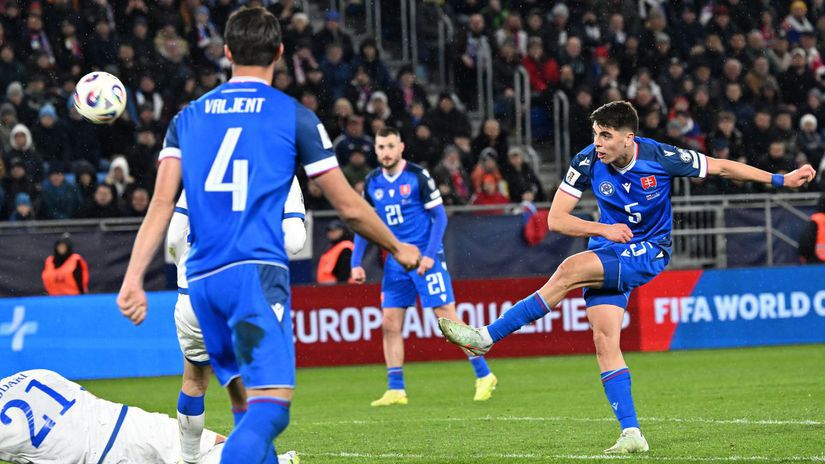 sklamanie na tehelnom poli slovensko doma styrikrat inkasovalo a na ms nepostupilo kapitan lobotka darovali sme im goly