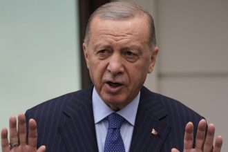 Erdogan telefonoval s Ruttem Vojna na Blizkom vychode je v slepej ulicke