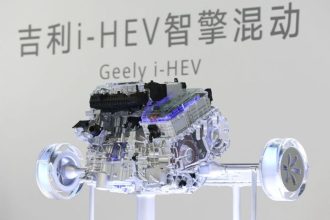 Geely Cinania udajne vyvinuli motor so spotrebou 2 2 litra na 100 km