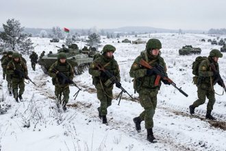 Lukasensko oznamuje pripravu na vojnu Uz nie je priestor na mierove obdobie