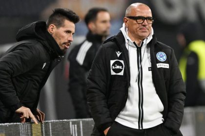 Navrat Weissa po 14 rokoch Trenerovi Slovana v suboji s Calzonom hra do karat aj cersvty konflikt s Kmotrikom