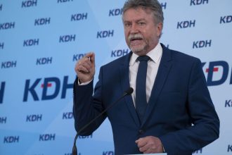 Poslanec Hajko konci nebral si servitku KDH nie je silna reformna strana Je to neuspech