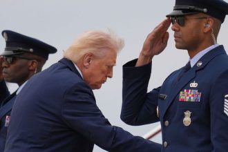 Posluchnu vojaci Trumpa aj keby mali pachat vojnov zlociny