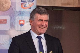 Prisiel som o priatea bol to dobry clovek Keby nebolo komunistov Bugar by v Los Angeles ziskal zlato