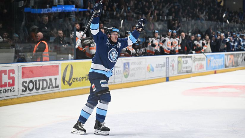 bitka pocas rozcivky siedmy zapas v rezii nitry semifinalove dvojice play off su zname