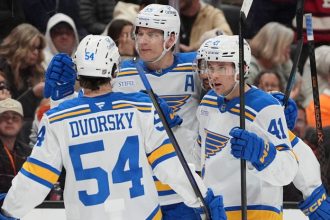 skvely prehlad v hre od dvorskych slovensky mladik prispel k porazke anheimu