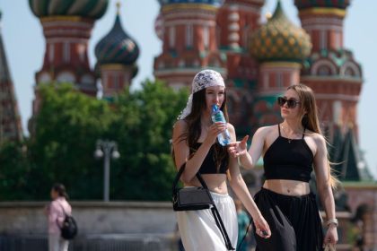 Putinovo Rusko vymiera extremnym tempom uz ani vidiek nie je zachrancom