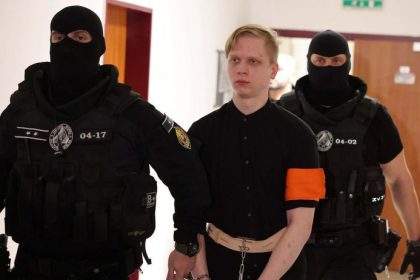 Utonik zo Spisa hlada utechu u knaza nenavidi zeny je nebezpecny pre spoluvaznov znalec sa vyjadril aj k zelenemu dymu z oci