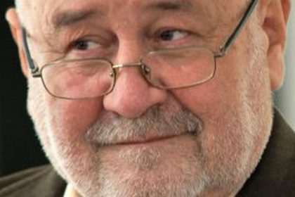 Zomrel tichy velikan poezie a prekladov karol chmel nas opustil vo veku 72 rokov