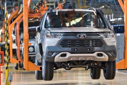 ako si rusi znicili svoj vlastny automobilovy priemysel bol to rychly pad