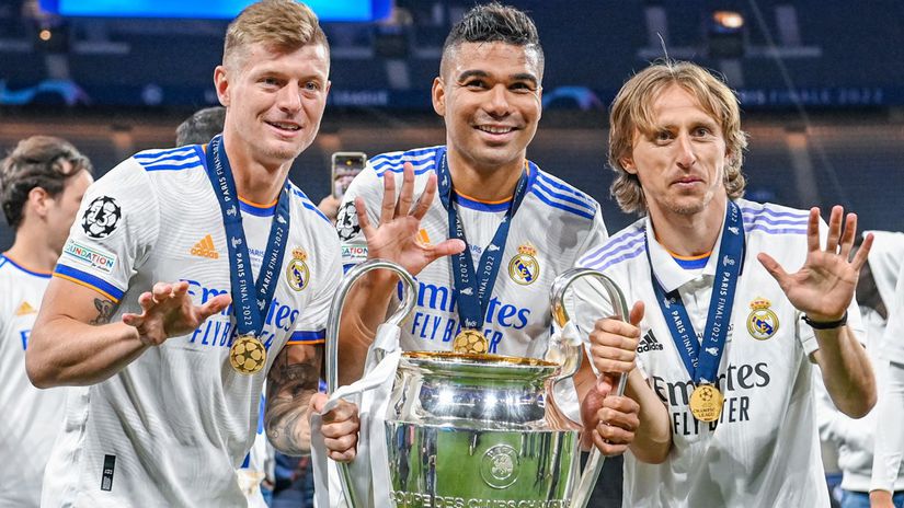 Slovensky futbal mieri na hviezdy Casemiro v satni Humenneho Toure rokue so Slovanom
