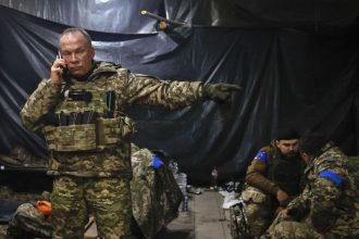 Ukrajina hlasi zvrat na fronte Syrian hovori ze ziskali spat stovky kilometrov uzemia