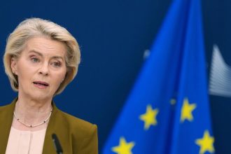 utajene mena aj zaciernenes zmluvy brusel podla hlavneho poradcu sudneho dvora eu pochybil pri nakupe vakcin proti covidu