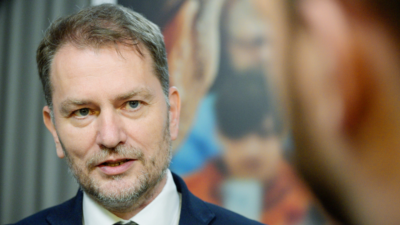Dvesto eur za odpoved potom vysmech na internete politolog ostro o matovicovej kampani volicom vesia na krk terce domace spravy