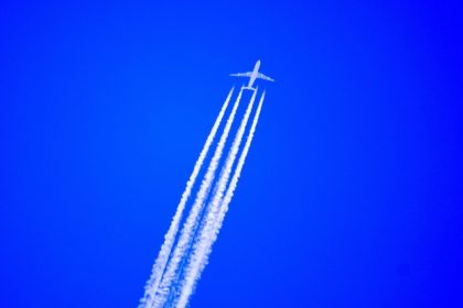 Spravil Brusel osudnu chybu Ryanair stahuje miliony leteniek a Slovensko sa pripravuje na tucny ulovok Zahranicie Cestovanie