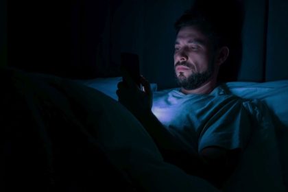 Ste denne hodiny online Telefonne telo odhaluje co s nami robia smartfony tieto signaly neprehliadajte